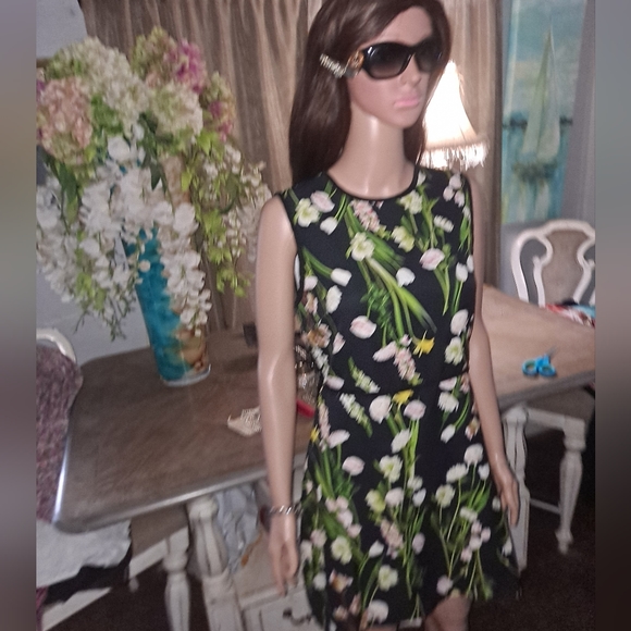 Victoria Beckman dress, size m - Picture 4 of 8